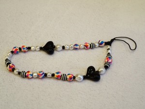 Шнурок для телефона брелок женский украшение браслет на руку