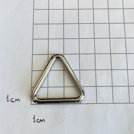 Треугольник. Никель 25х3.7 мм