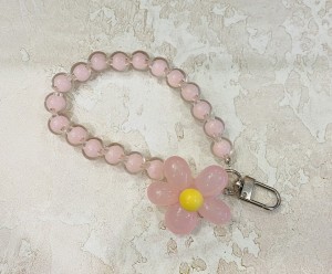 Шнурок для телефона брелок женский украшение браслет на руку (розовый полупрозрачный)