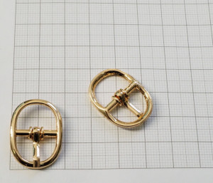 Пряжка. Золото 15 мм