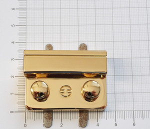 Замок для сумки. Золото 45х30 мм